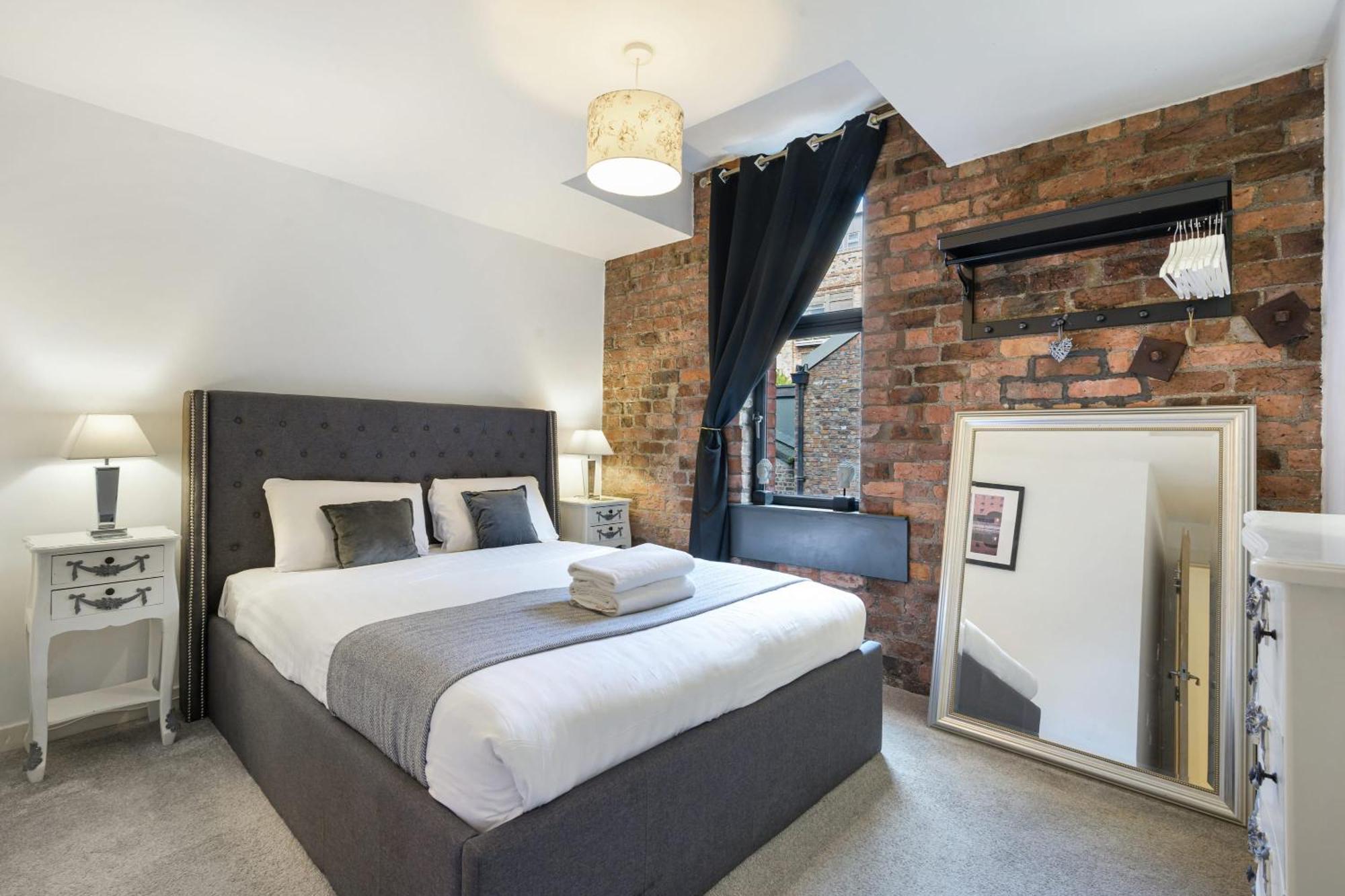 Host & Stay - Henry'S Hideaway Liverpool Exterior photo